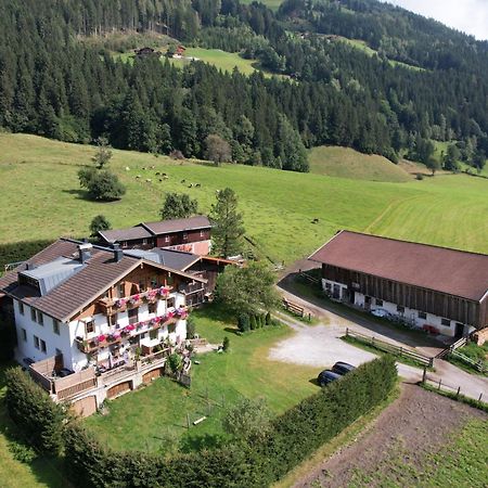 Ferienwohnungen Behamhof Neukirchen am Großvenediger Exteriör bild