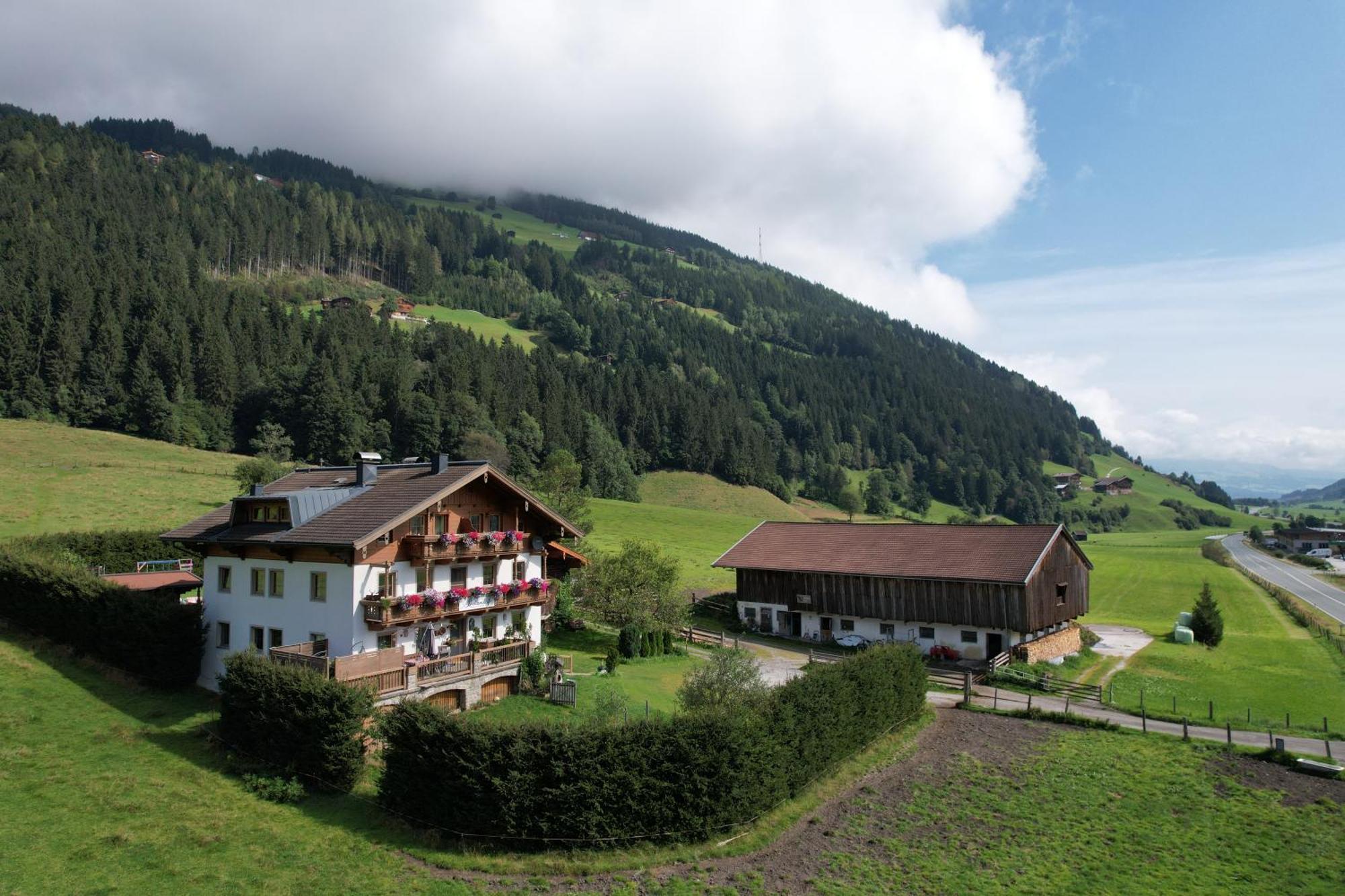 Ferienwohnungen Behamhof Neukirchen am Großvenediger Exteriör bild